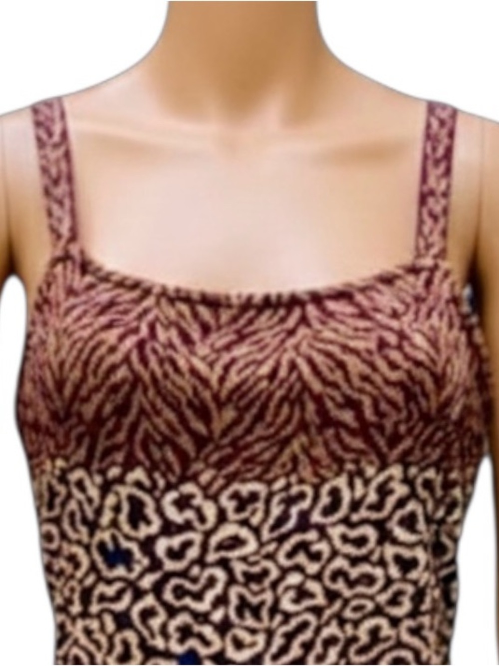 St. John Collection animal print top Sz m - Picture 10 of 12